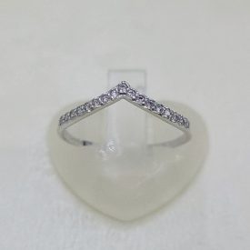 Viktória fehér arany gyűrű